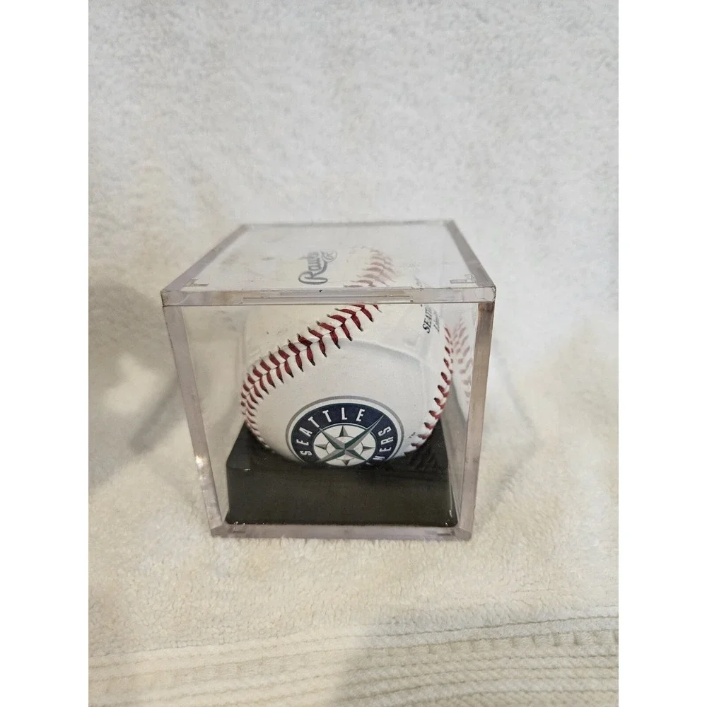Rawlings Official MLB 2002 Game Ball (SEATTLE) Baseball, New‎ in box
